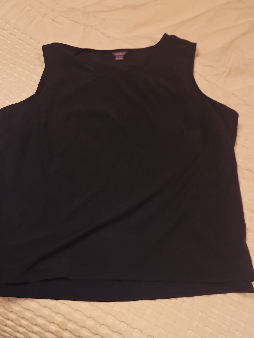Eddie Bauer Sleeveless Crewneck Tank Top - Black